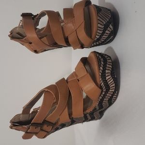 Qupid Platform Sandals